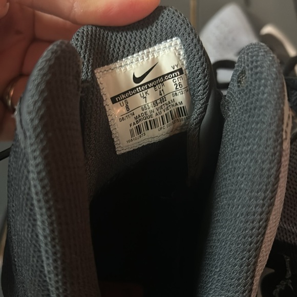 Nike Air Max Stutter Step 2, Size 8 - Picture 5 of 6